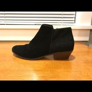 Crown Vintage Tabitha booties